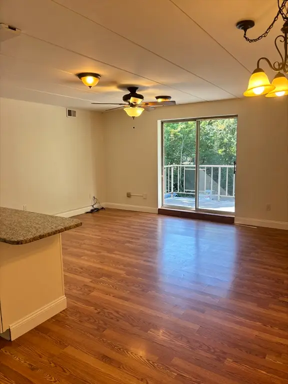 298 Commercial St #22, Braintree, MA 02184 - #3