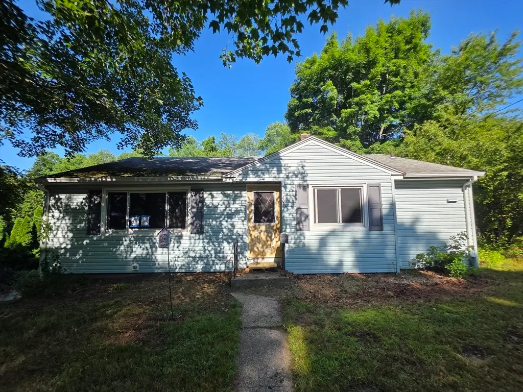 20 Deborah St, Palmer, MA 01069 - #1