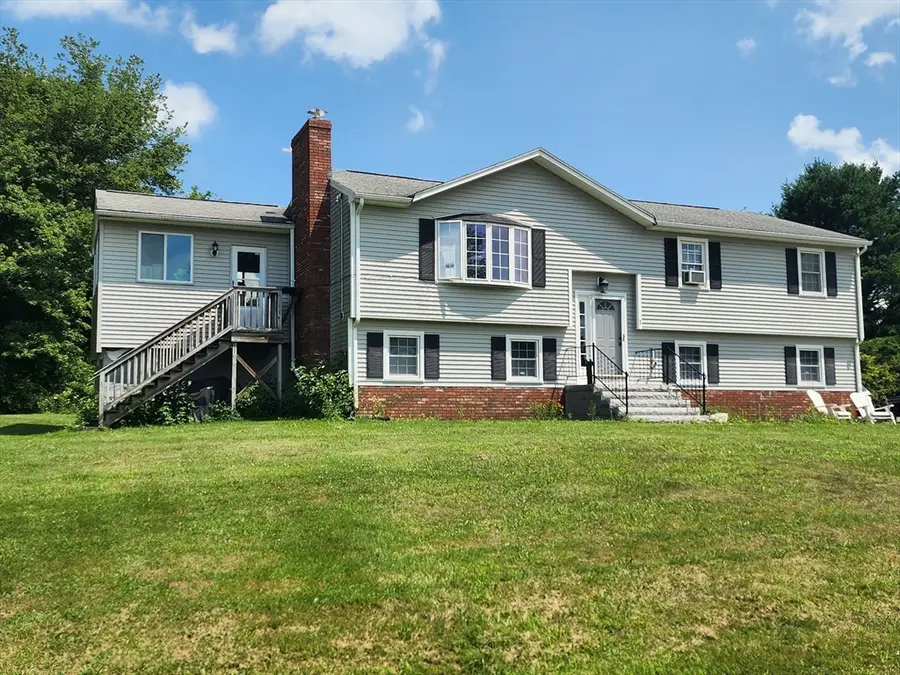 1 Raymond Street, Dudley, MA 01571 - #3