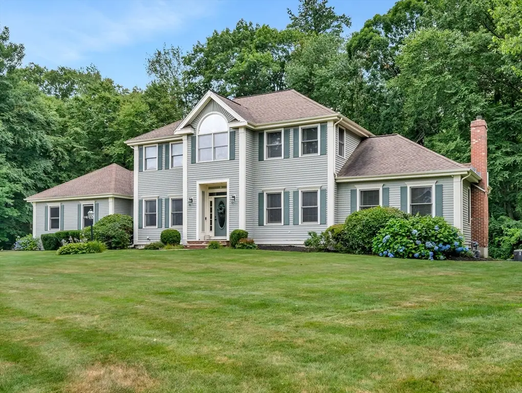 3 Suffolk Cir, Andover, MA 01810 - #1