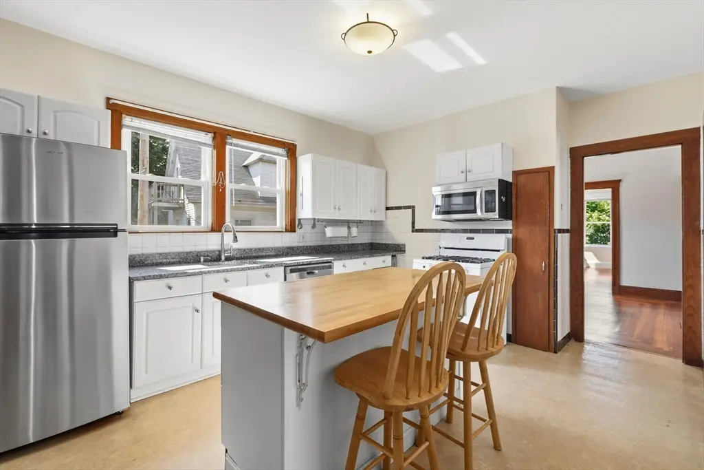 266 Fellsway W #2, Medford, MA 02155 - #1