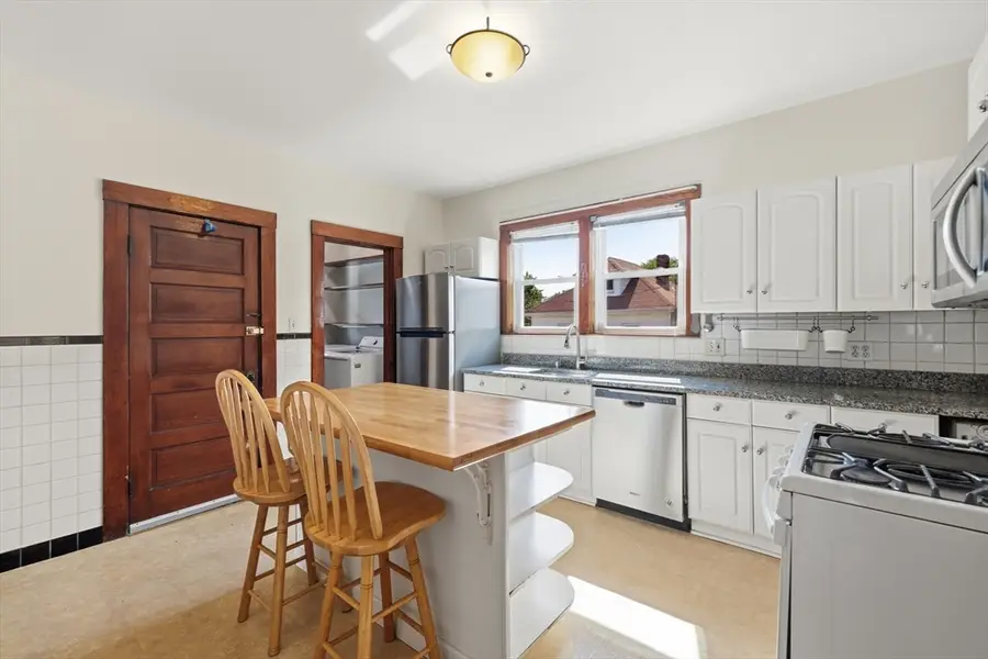 266 Fellsway W #2, Medford, MA 02155 - #3