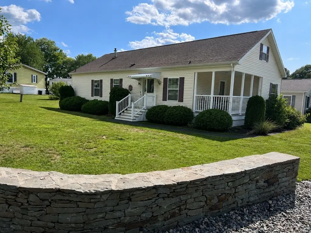2 Settlers Road, Taunton, MA 02780 - #1