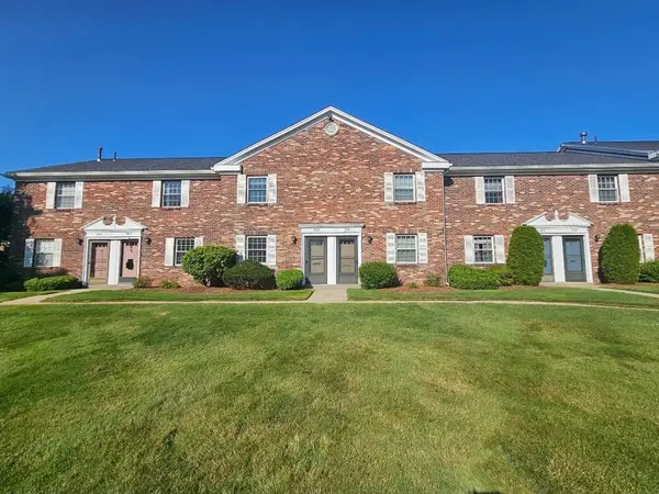 2003 Windsor Drive #2003, Framingham, MA 01701
