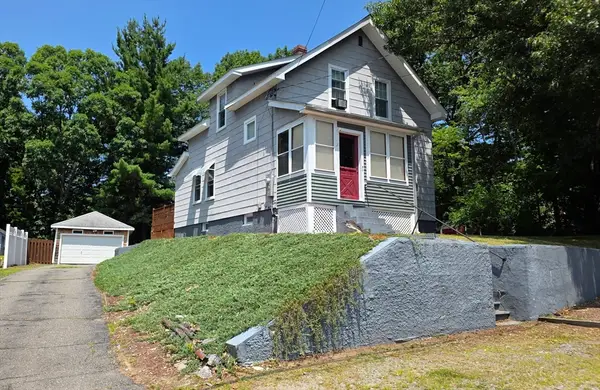 57 Buttrick Ave, Fitchburg, MA 01420