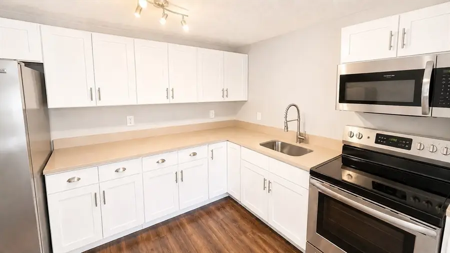 154 Second #111A, Framingham, MA 01702 - #3