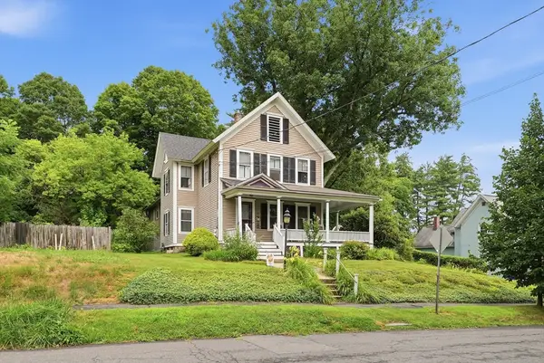 25 Garfield St, Greenfield, MA 01301