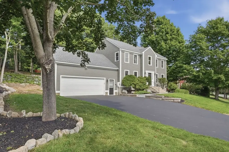 22 Wachusett Cir, Shrewsbury, MA 01545 - #2
