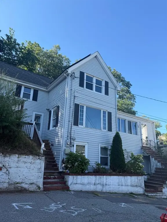20 Oakland Ter, Lynn, MA 01905