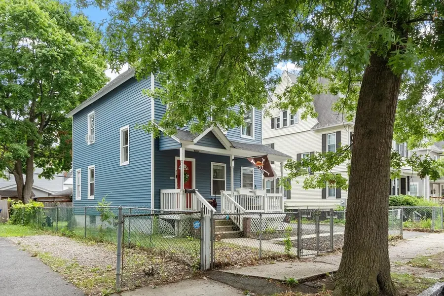 85 Montrose St, Springfield, MA 01109 - #3