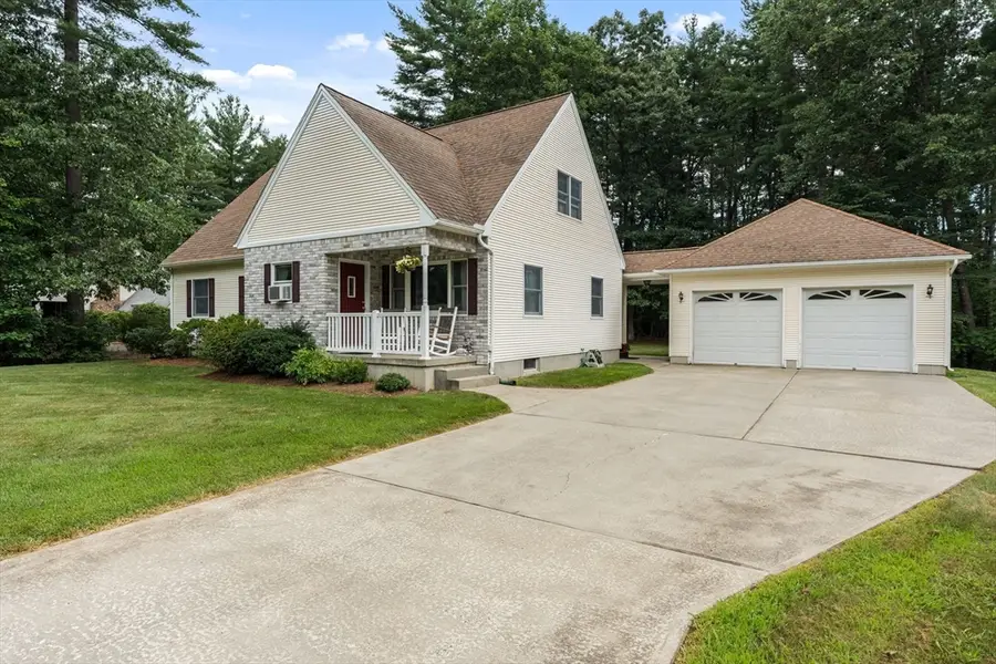 16 Pine Hill Rd, Easthampton, MA 01027 - #2