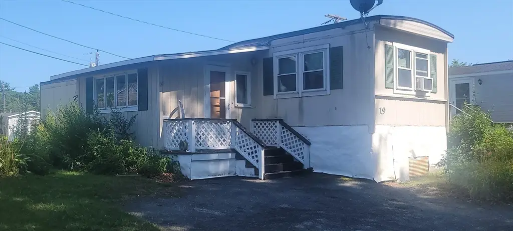 300 Nathan Ellis Hwy #19, Mashpee, MA 02649 - #1