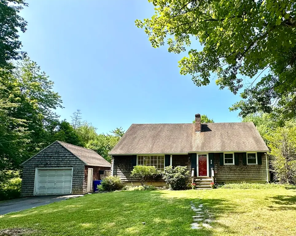 23 South Mount Holyoke Dr, Amherst, MA 01002 - #1