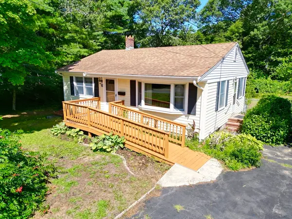 29 Puritan Rd, Bourne, MA 02532