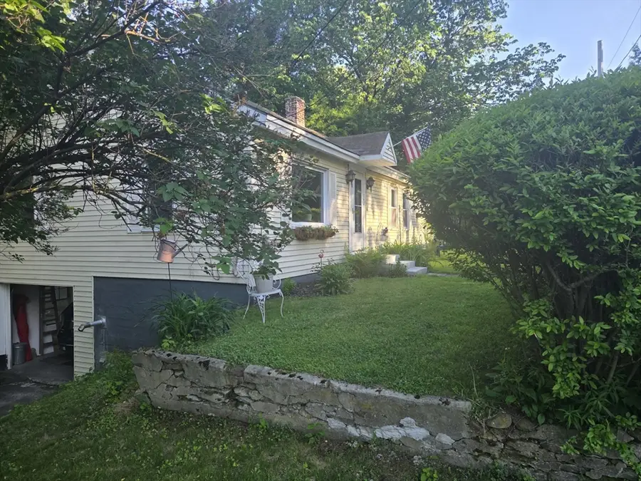 242 Pleasant Street, Leominster, MA 01453 - #2