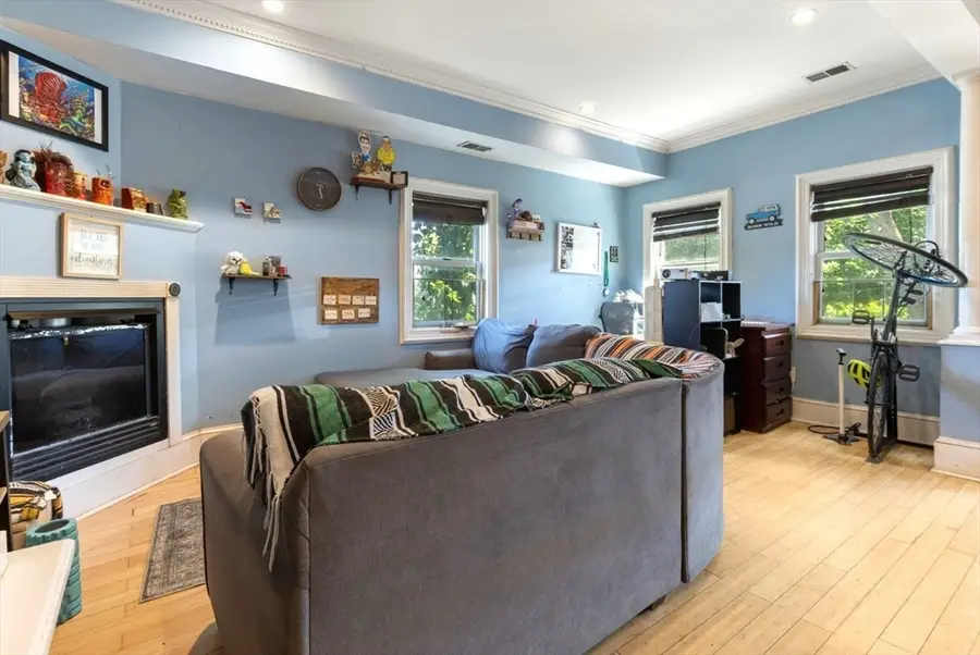 26 Beach Street #1, Boston, MA 02122 - #2