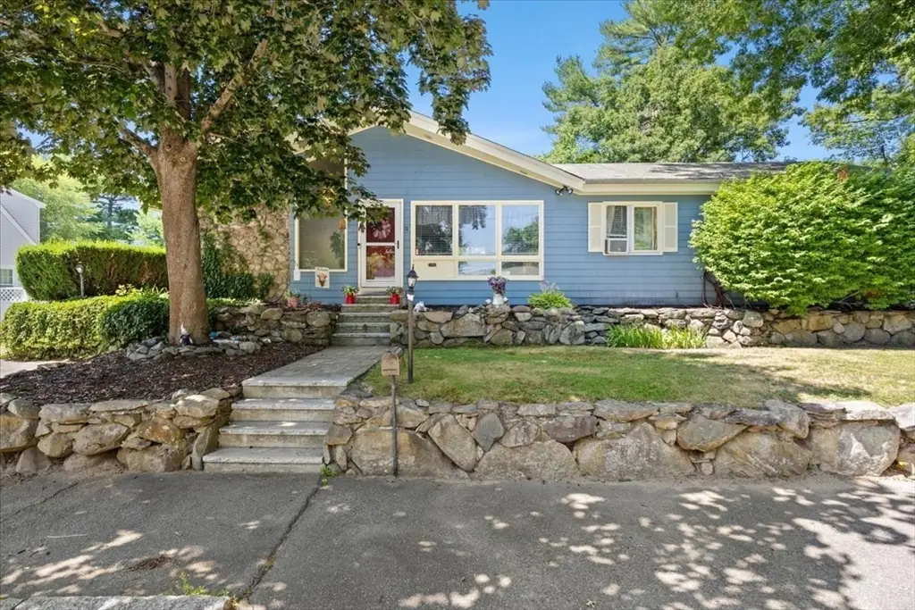 11 Longview Rd, Brockton, MA 02301 - #1