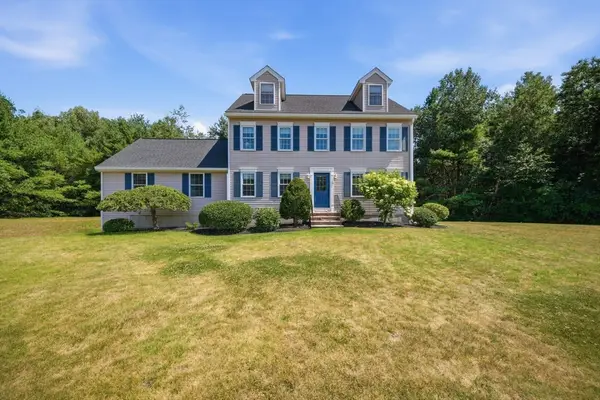 4 Brookview Circle, Tyngsborough, MA 01879