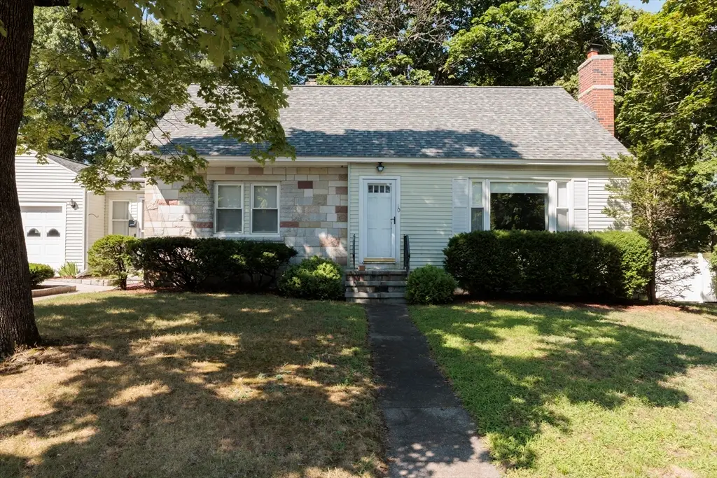 10 Marinel Ave, North Chelmsford, MA 01863 - #1
