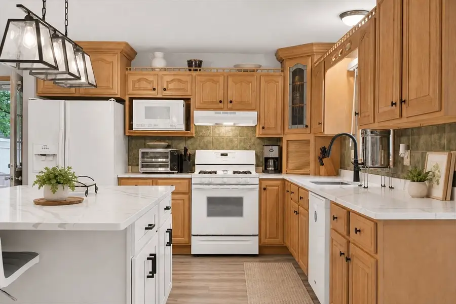 279 Sprague Street, Dedham, MA 02026 - #2