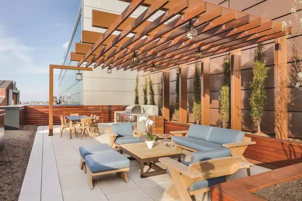100 Lovejoy Wharf #5 N, Boston, MA 02114