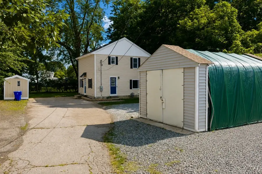 27-R Monroe St, Taunton, MA 02780 - #2