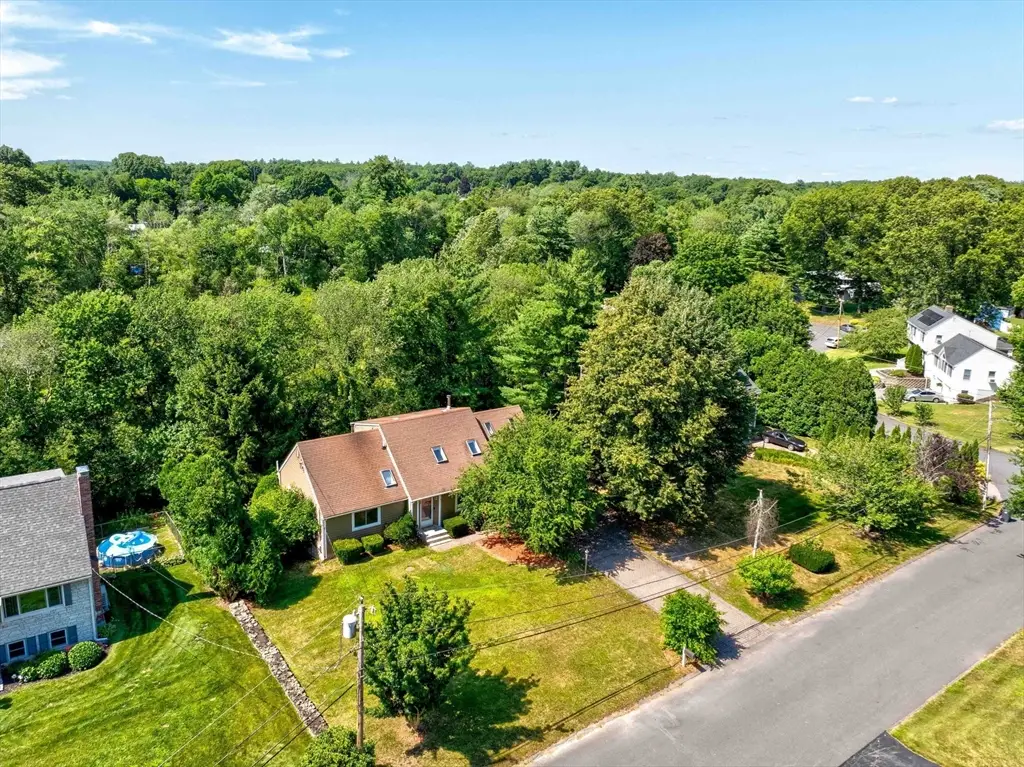 7 Oxyoke Dr, Methuen, MA 01844 - #1