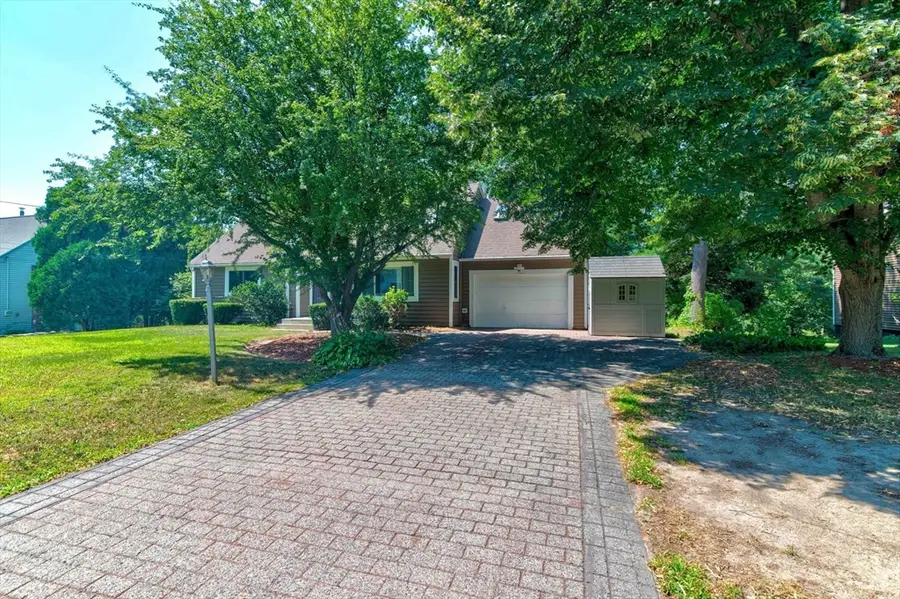7 Oxyoke Dr, Methuen, MA 01844 - #3