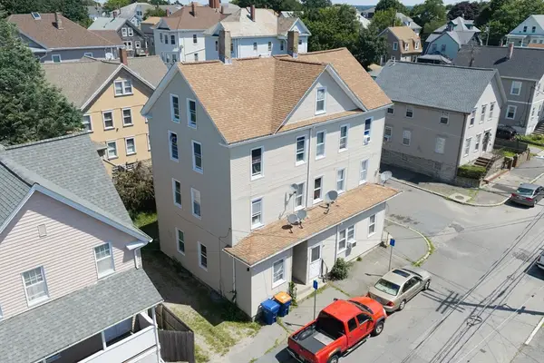199-203 Austin St, New Bedford, MA 02740