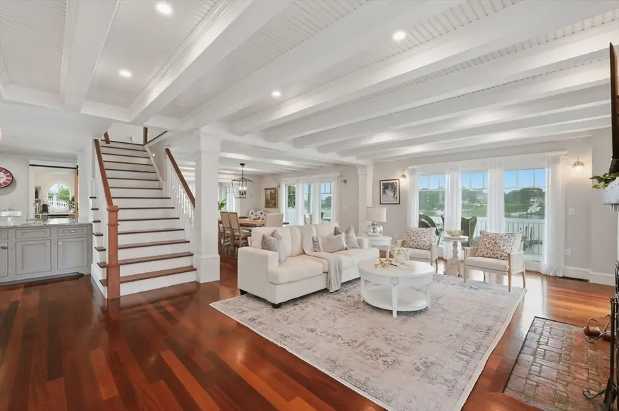8 Onset Ave, Wareham, MA 02532 - #3