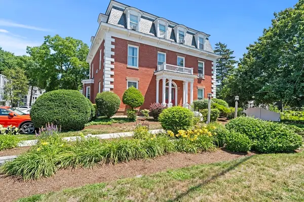 117 High Street #2, Ipswich, MA 01938