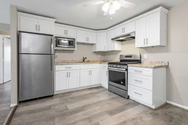 9 Cross St #7, Chelmsford, MA 01863