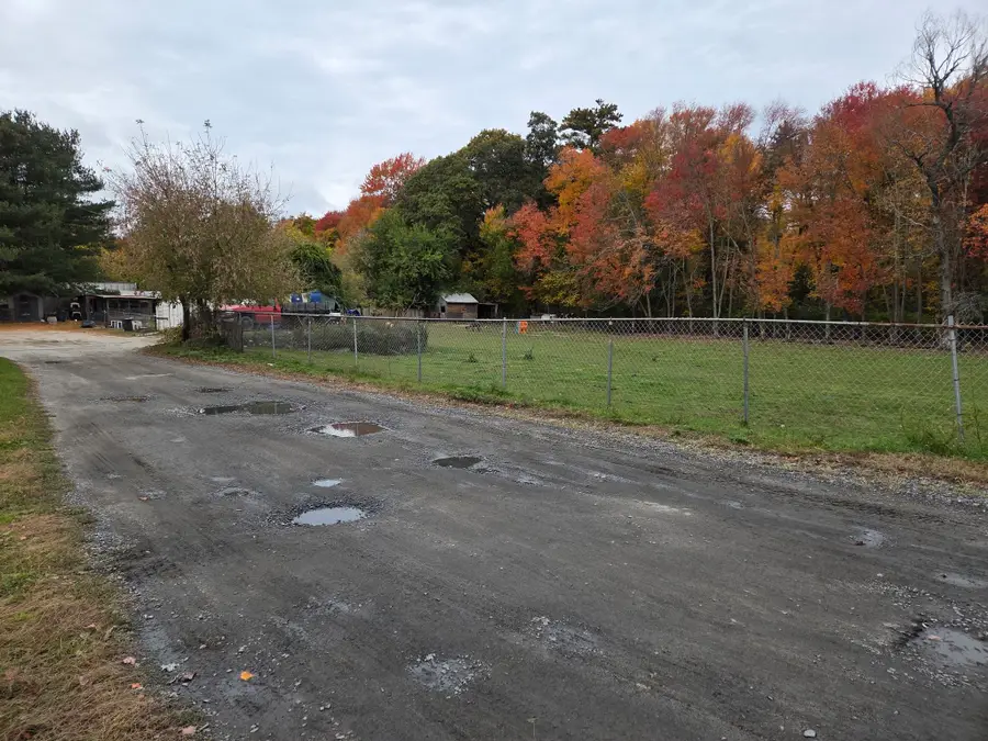 273 River Road, Hudson, MA 01749 - #3