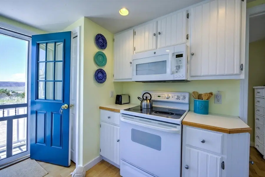 225 North Shore Blvd #J, East Sandwich, MA 02537 - #3