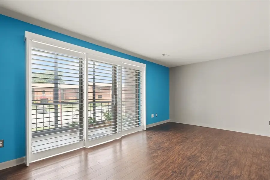 221 Oak St. #3-21, Brockton, MA 02301 - #3