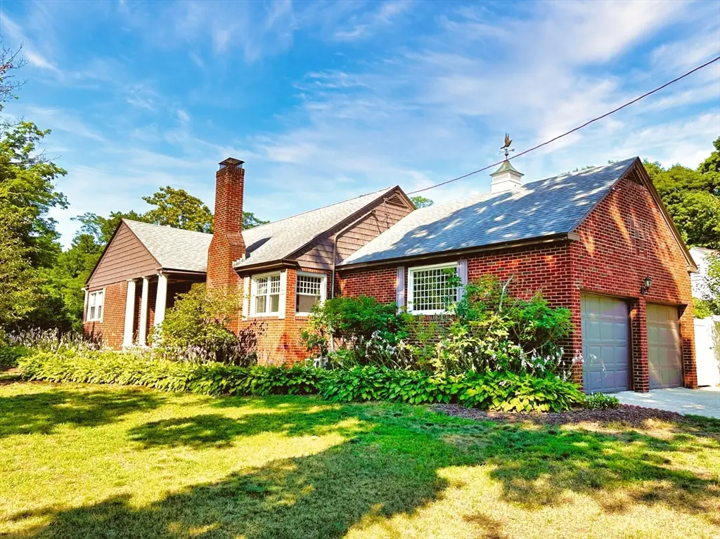 24 Locust Rd, Methuen, MA 01844 - #1