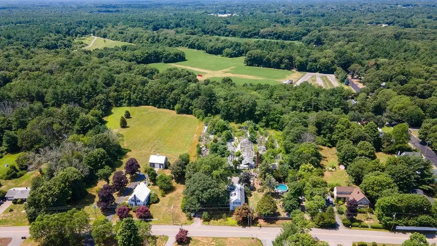 977 R Summer St, Bridgewater, MA 02324 - #2