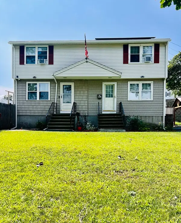 82 E St #B, Lowell, MA 01851