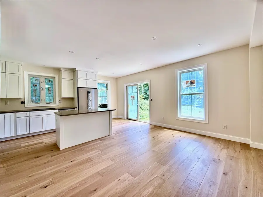 94 Lyman Rd #A, Northampton, MA 01060 - #2