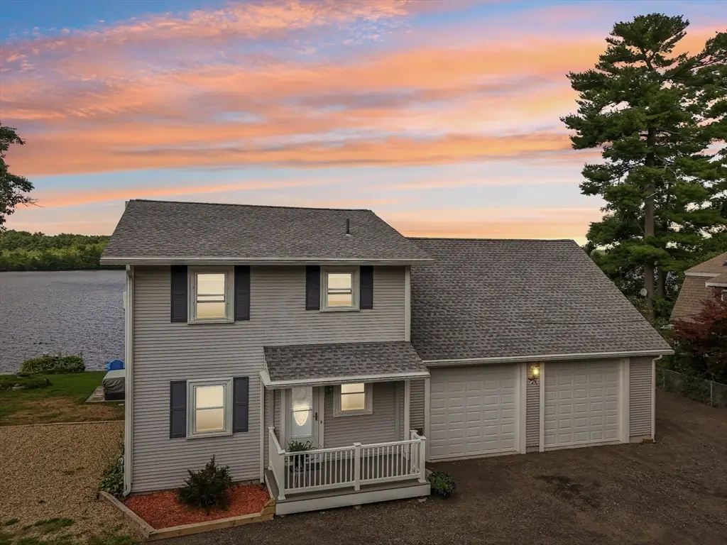 10 Pine Bluff Ave, Merrimac, MA 01860 - #1