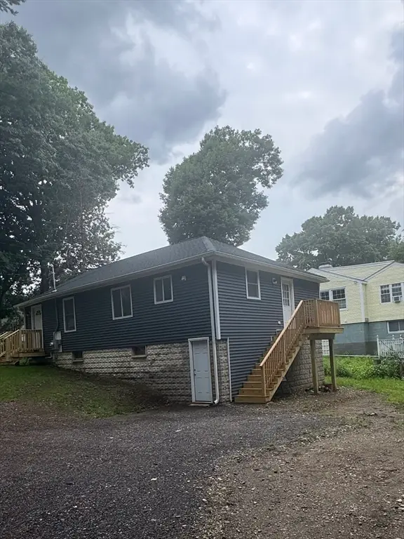 8 Robertson Dr, Shrewsbury, MA 01545 - #2