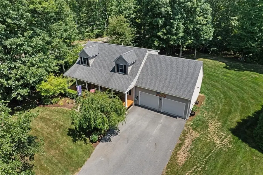 29 Junction Cirlce, Attleboro, MA 02703 - #2