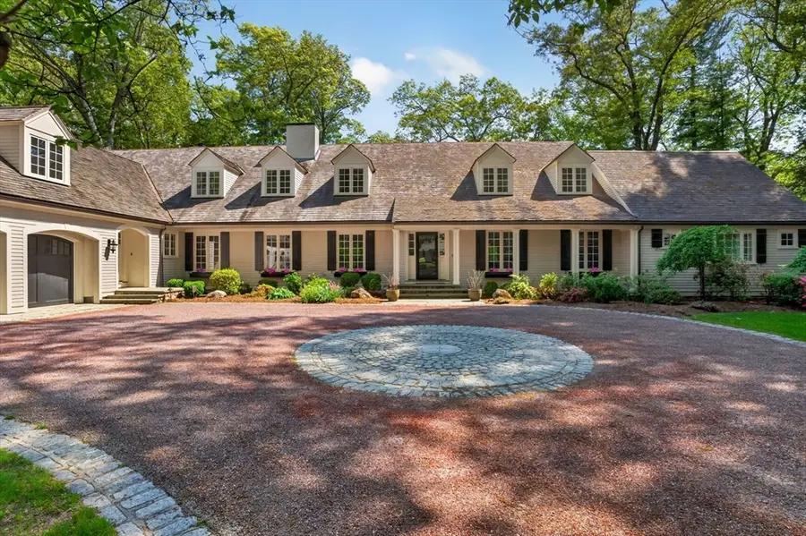12 Winding River Cir, Wellesley, MA 02482 - #2