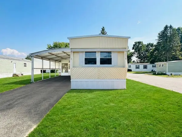 70 Shumway St #B20, Springfield, MA 01119