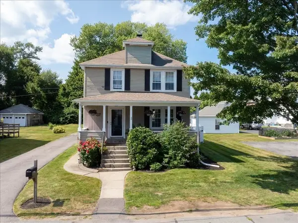 1 Richmond Ave, Milford, MA 01757