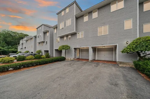 703 Sherwood Forest Ln #703, Saugus, MA 01906