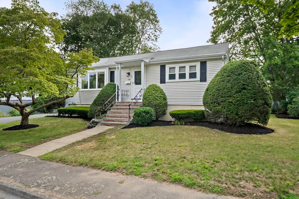 29 Thayer Cir, Randolph, MA 02368 - #1