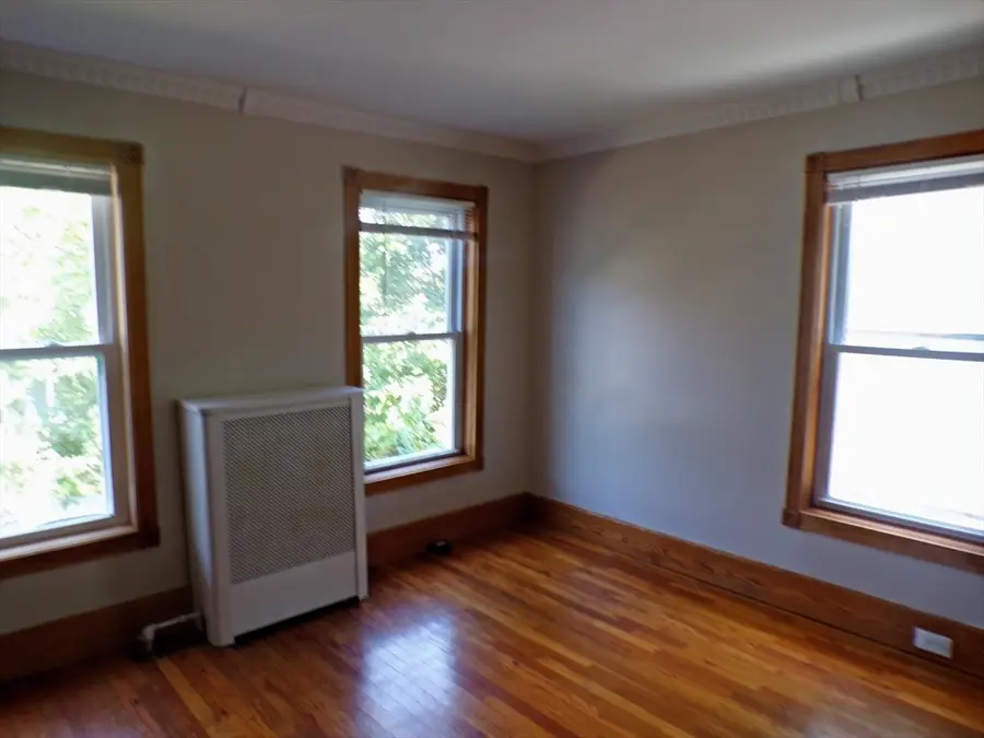 4 Parker St #1, Everett, MA 02149 - #3