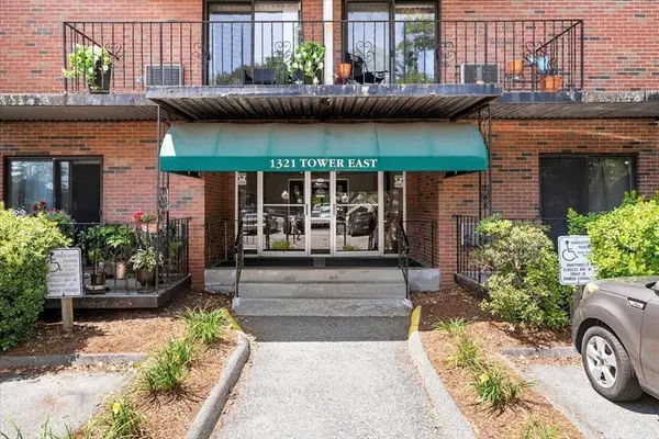 1321 Worcester Road #505, Framingham, MA 01702