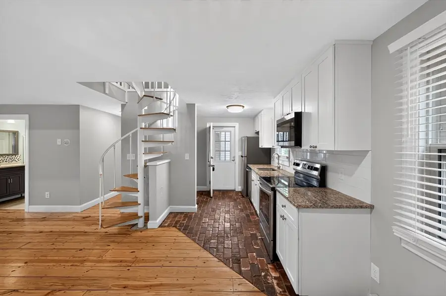 12 State Rd #2E, Plymouth, MA 02360 - #3